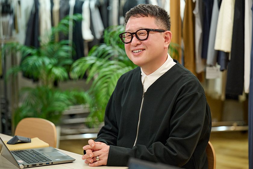 株式会社ナカノアパレル代表取締役社長 中野一憲さん 写真