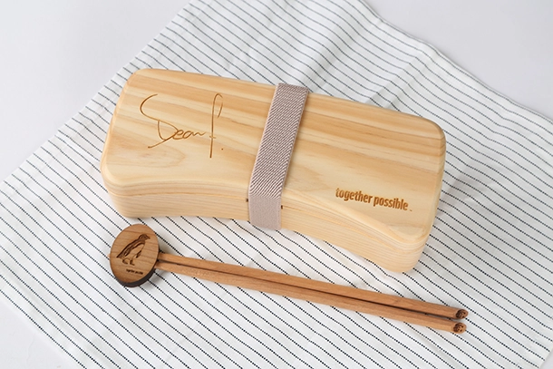 寄付付きオリジナルグッズ