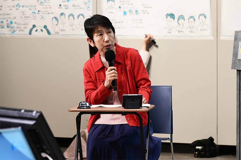 ファシリテーターの枝廣淳子氏(大学院大学至善館教授)